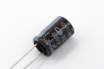Конденсатор електролітичний 1 uF 400 V, 105C, d8 h11,5